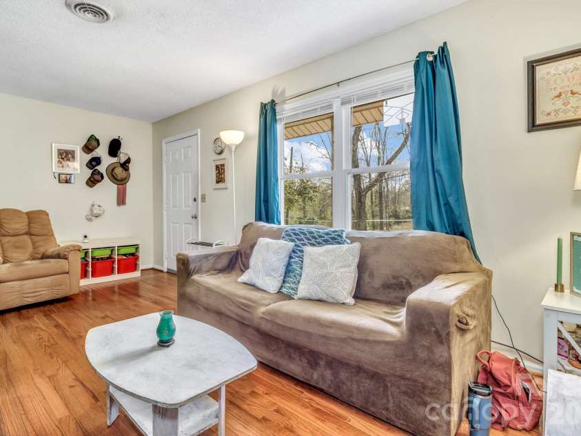 251 Reid Street, Marion, NC 28752.  MLS# CAR4360819, YatesRealty ID 18755. 