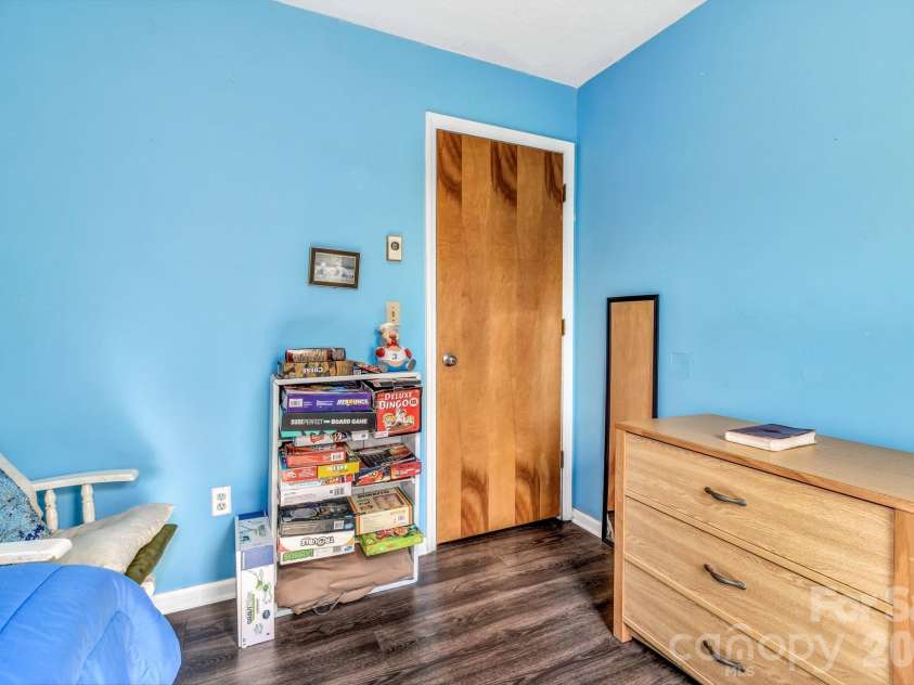 251 Reid Street, Marion, NC 28752.  MLS# CAR4360819, YatesRealty ID 18755. 