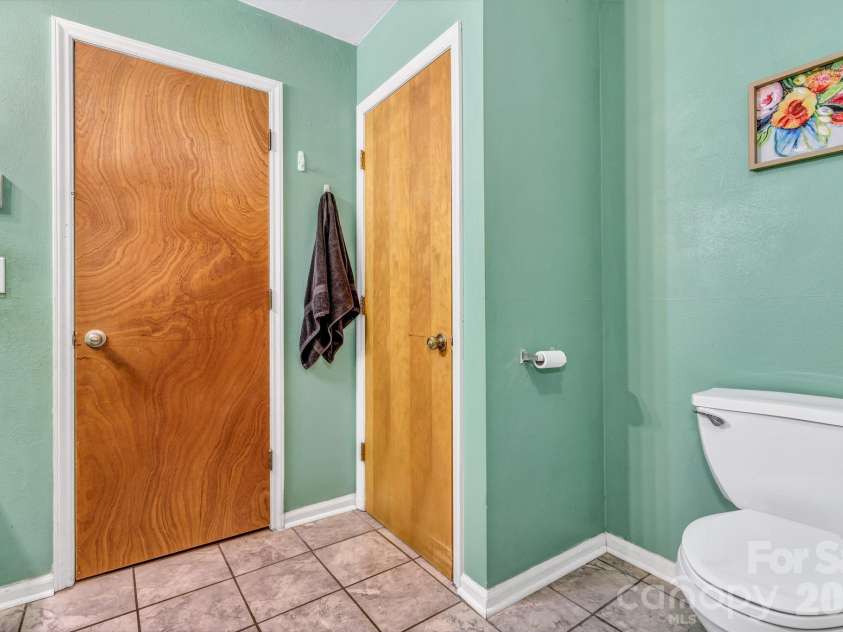251 Reid Street, Marion, NC 28752.  MLS# CAR4360819, YatesRealty ID 18755. 