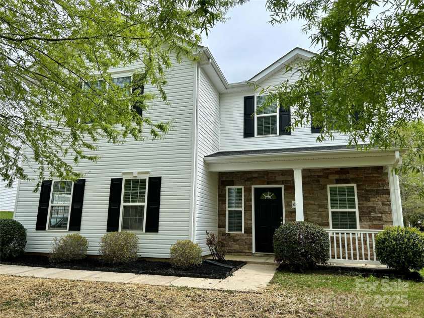 6565 Hasley Woods Drive, Huntersville, NC 28078.  MLS# CAR4239508, YatesRealty ID 18755. 