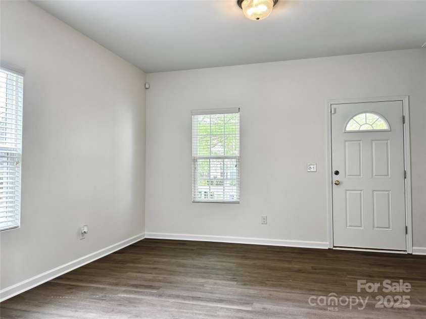 6565 Hasley Woods Drive, Huntersville, NC 28078.  MLS# CAR4239508, YatesRealty ID 18755. 