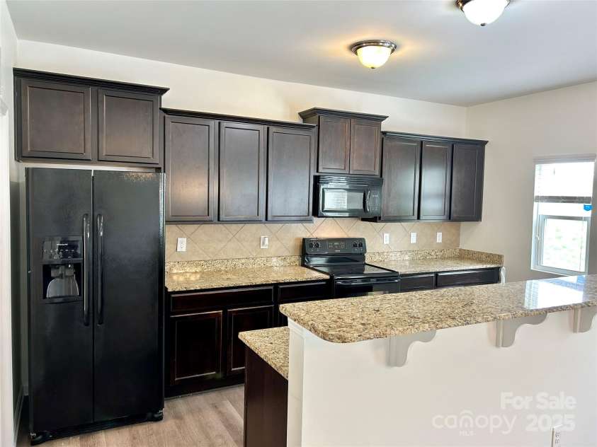 6565 Hasley Woods Drive, Huntersville, NC 28078.  MLS# CAR4239508, YatesRealty ID 18755. 