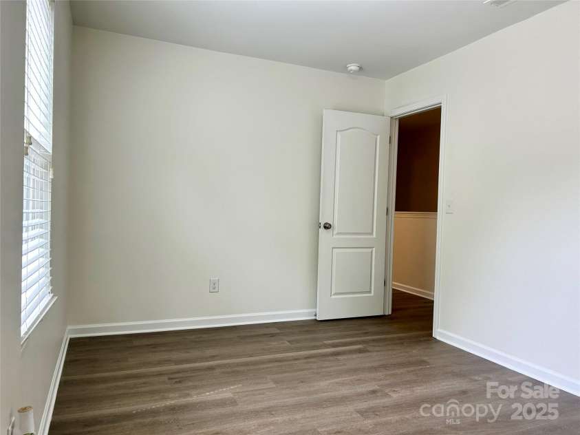 6565 Hasley Woods Drive, Huntersville, NC 28078.  MLS# CAR4239508, YatesRealty ID 18755. 