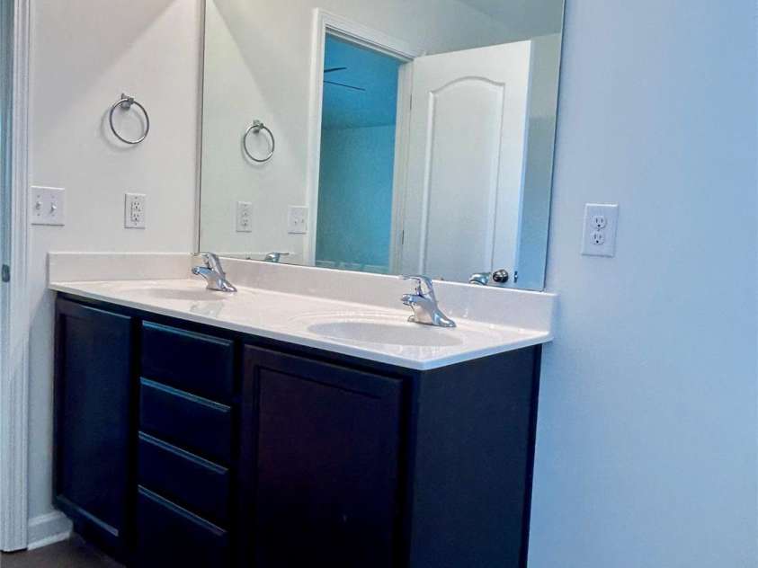 6565 Hasley Woods Drive, Huntersville, NC 28078.  MLS# CAR4239508, YatesRealty ID 18755. 