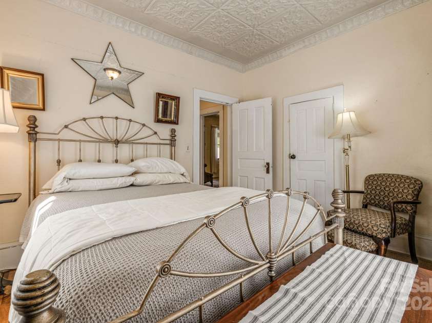 153 Skyway Drive, Marshall, NC 28753.  MLS# CAR4239069, YatesRealty ID 18756. Bedroom 1