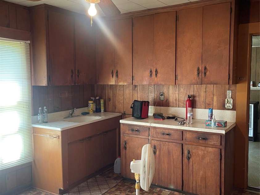 408 Moose Street, Albemarle, NC 28001.  MLS# CAR4268909, YatesRealty ID 18757. Kitchen