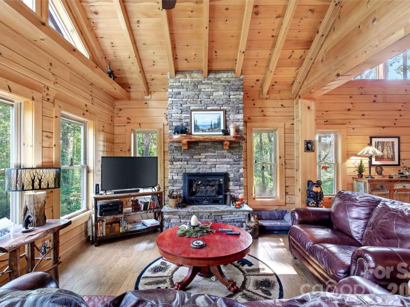 96 Boysenberry Drive, Nebo, NC 28761.  MLS# CAR4378024, YatesRealty ID 18759. 