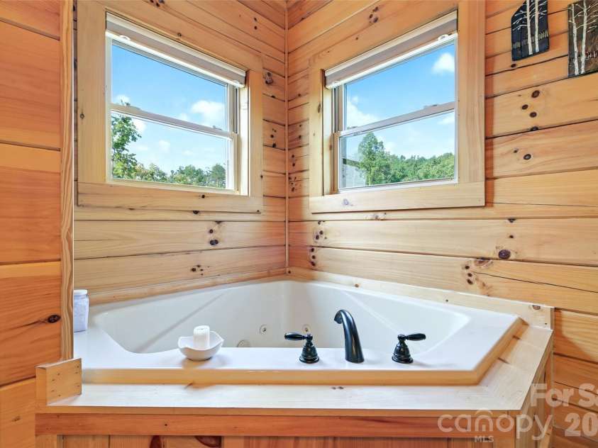 96 Boysenberry Drive, Nebo, NC 28761.  MLS# CAR4378024, YatesRealty ID 18759. 