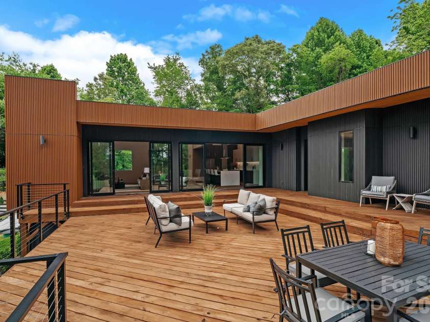 200 Manchester Way, Mills River, NC 28759.  MLS# CAR4389043, YatesRealty ID 1876. 