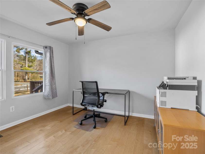 435 Thermal View Drive, Tryon, NC 28782.  MLS# CAR4334421, YatesRealty ID 1876. Third Bedroom