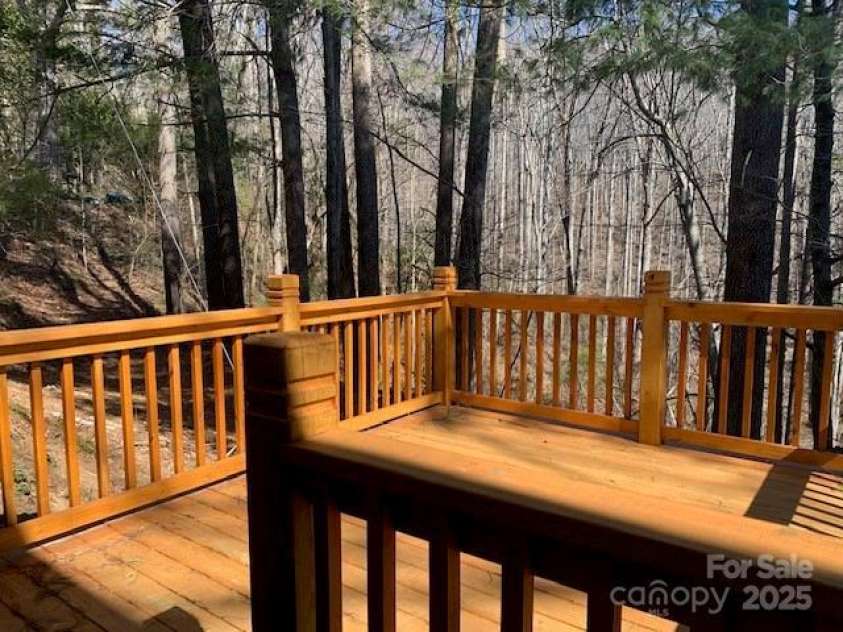 50A LAKEMONT COTTAGE Trail, Flat Rock, NC 28739.  MLS# CAR4233263, YatesRealty ID 1876. 
