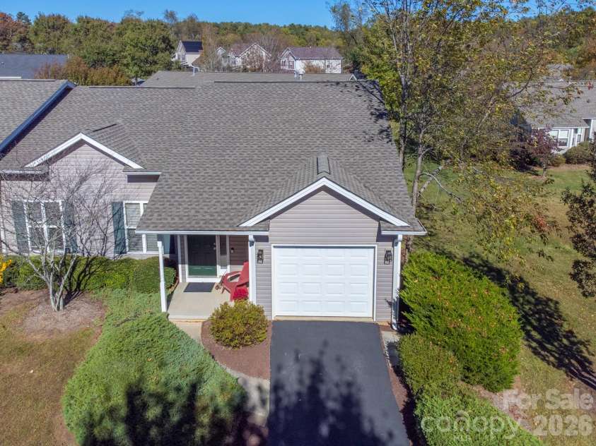 48 Olde Covington Way, Arden, NC 28704.  MLS# CAR4311026, YatesRealty ID 18761. 