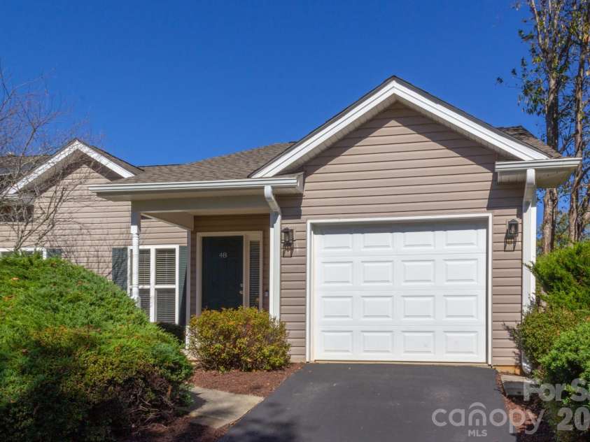 48 Olde Covington Way, Arden, NC 28704.  MLS# CAR4311026, YatesRealty ID 18761. 