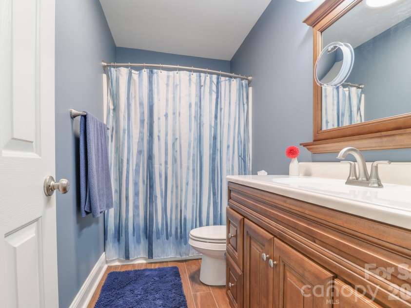 48 Olde Covington Way, Arden, NC 28704.  MLS# CAR4311026, YatesRealty ID 18761. Bath 1