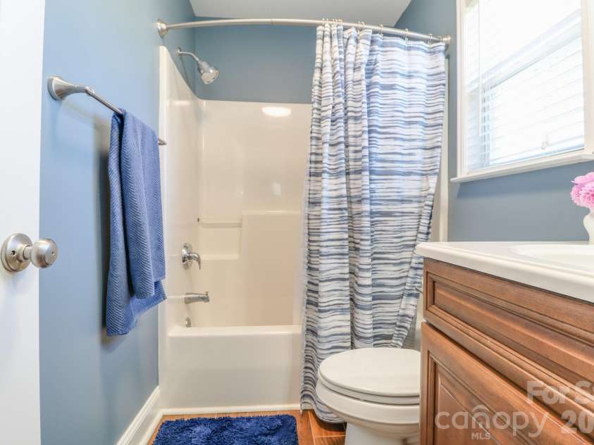 48 Olde Covington Way, Arden, NC 28704.  MLS# CAR4311026, YatesRealty ID 18761. Primary Bath 1