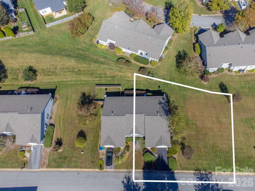 48 Olde Covington Way, Arden, NC 28704.  MLS# CAR4311026, YatesRealty ID 18761. Property Lines