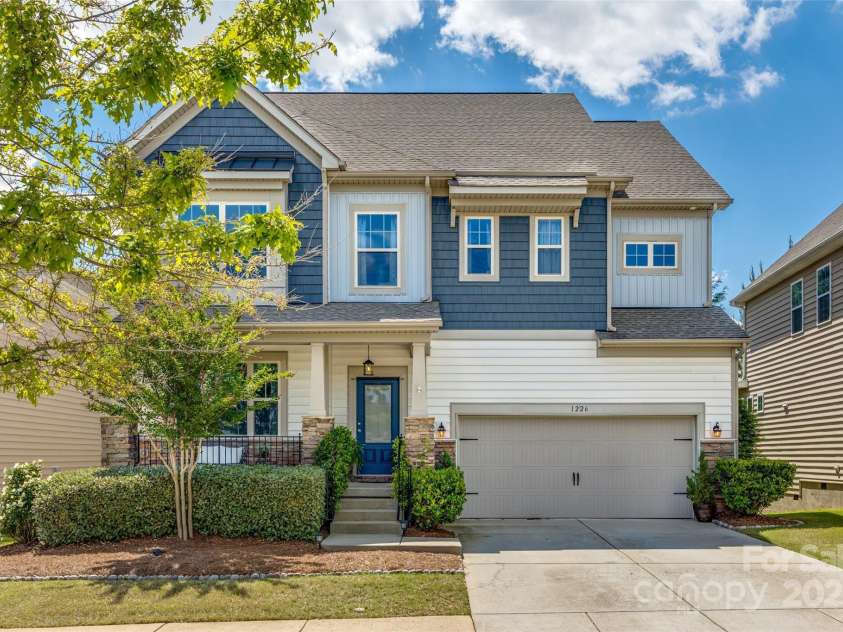 1226 Clingman Drive, Fort Mill, SC 29715.  MLS# CAR4245117, YatesRealty ID 18763. 