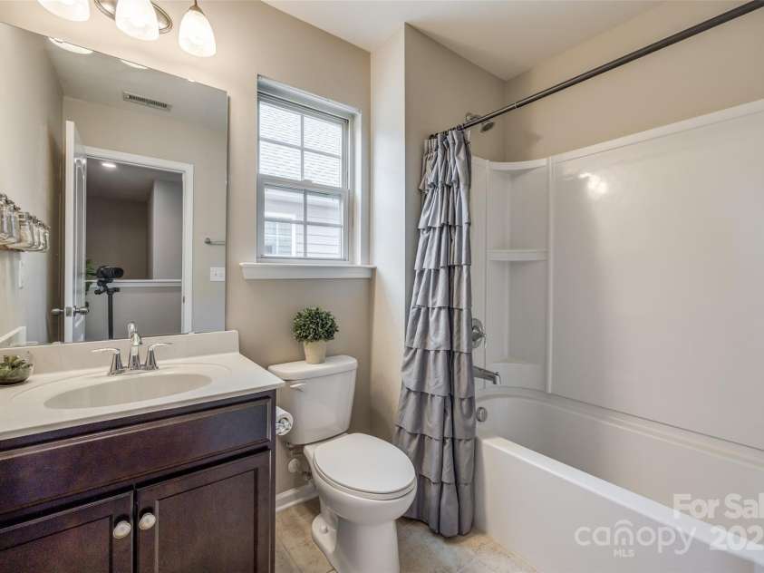 1226 Clingman Drive, Fort Mill, SC 29715.  MLS# CAR4245117, YatesRealty ID 18763. 