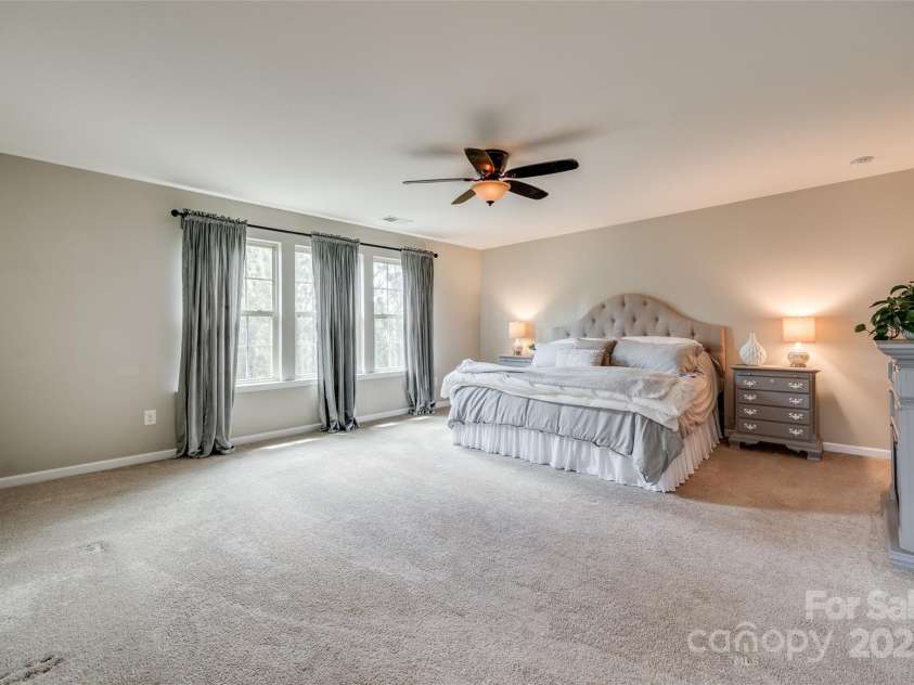 1226 Clingman Drive, Fort Mill, SC 29715.  MLS# CAR4245117, YatesRealty ID 18763. 