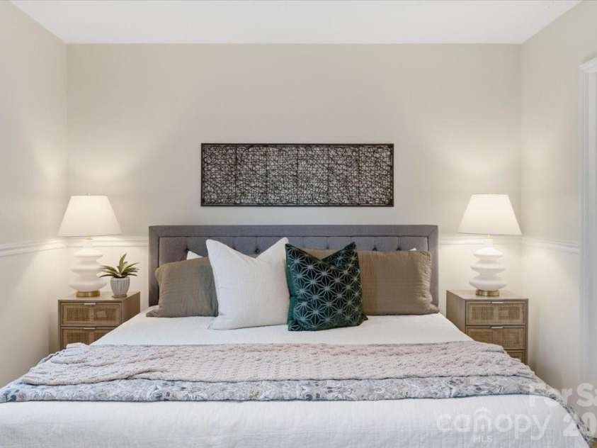 2705 New Hamlin Way, Charlotte, NC 28210.  MLS# CAR4358259, YatesRealty ID 18763. Second Bedroom