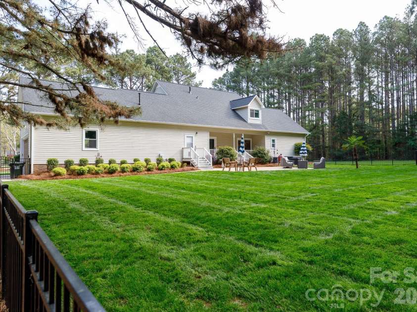 6677 Campbell Road, York, SC 29745.  MLS# CAR4364424, YatesRealty ID 18764. 