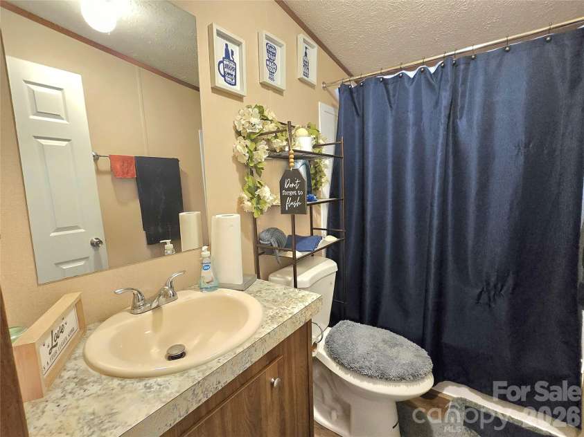 221 Turkey Pen Gap Road, Horse Shoe, NC 28742.  MLS# CAR4378520, YatesRealty ID 18765. 
