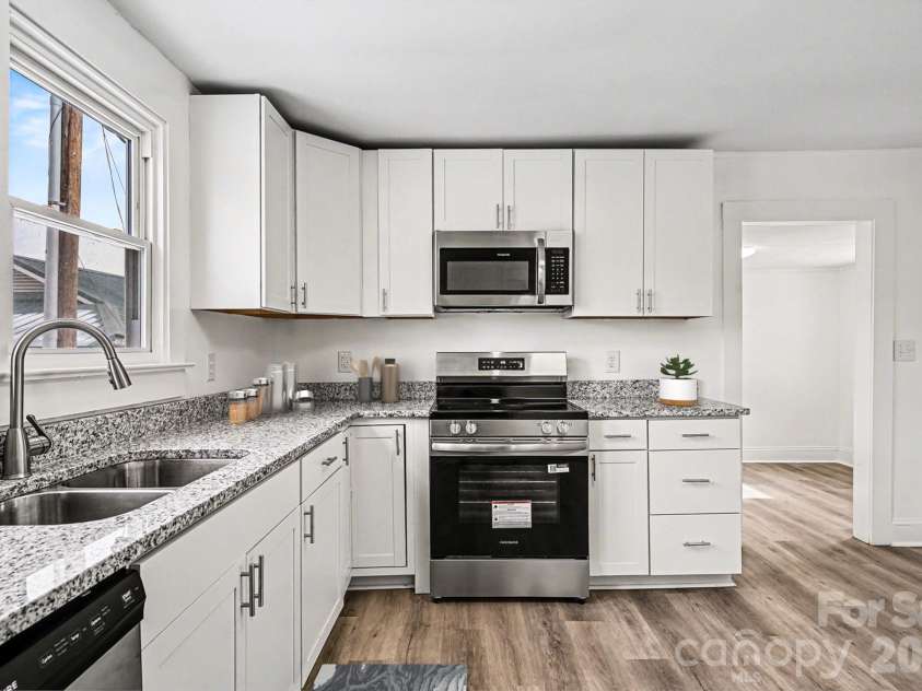 3042 Oxford Street, Claremont, NC 28610.  MLS# CAR4337240, YatesRealty ID 18766. Virtually Staged