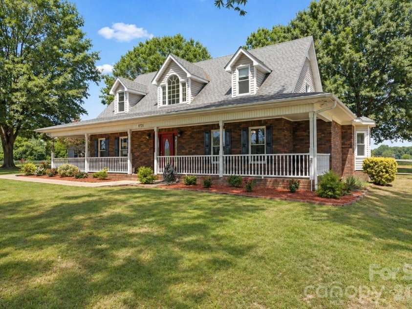 4711 Duncan Road, Monroe, NC 28110.  MLS# CAR4355955, YatesRealty ID 18766. 