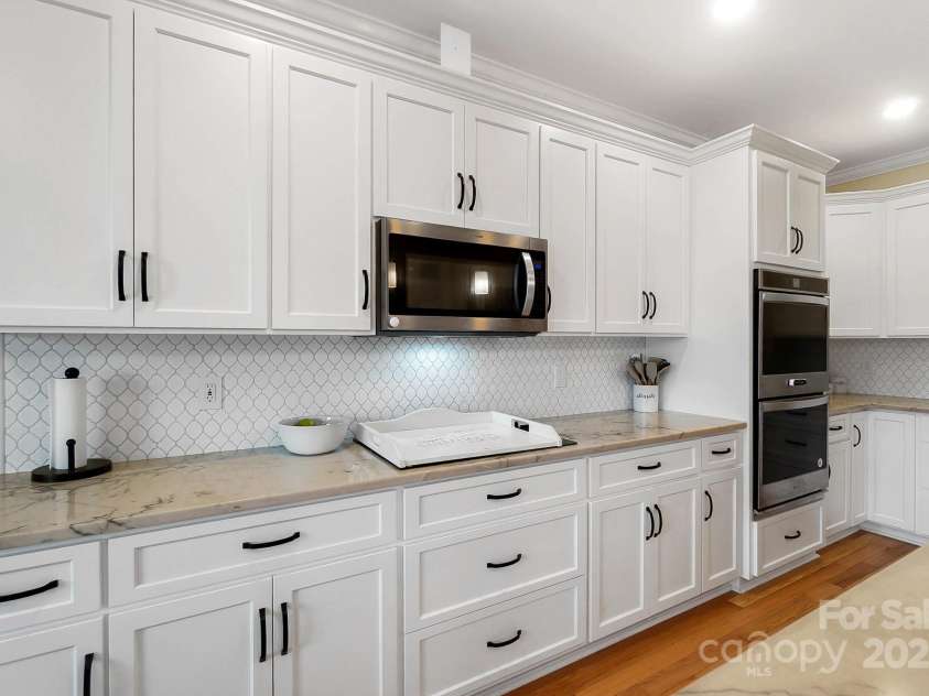 3707 Seagrave Farm Road, Concord, NC 28025.  MLS# CAR4257549, YatesRealty ID 18767. 