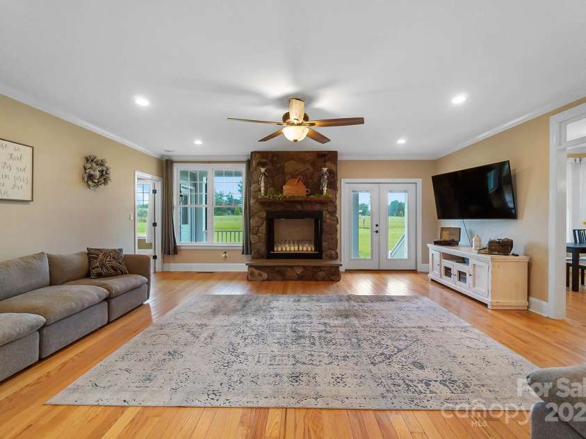 3707 Seagrave Farm Road, Concord, NC 28025.  MLS# CAR4257549, YatesRealty ID 18767. 