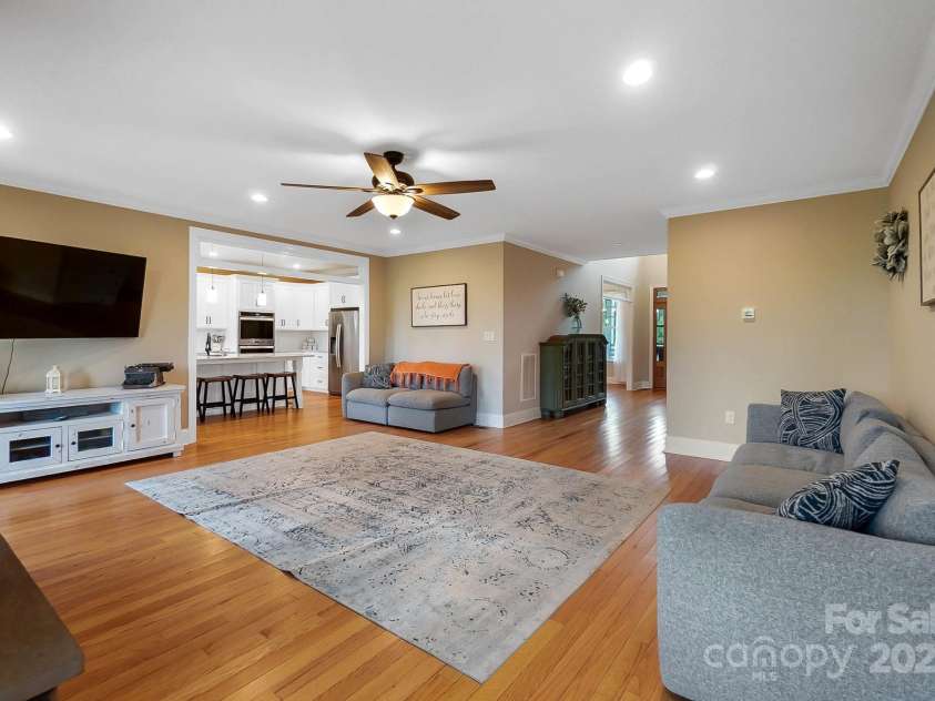 3707 Seagrave Farm Road, Concord, NC 28025.  MLS# CAR4257549, YatesRealty ID 18767. 