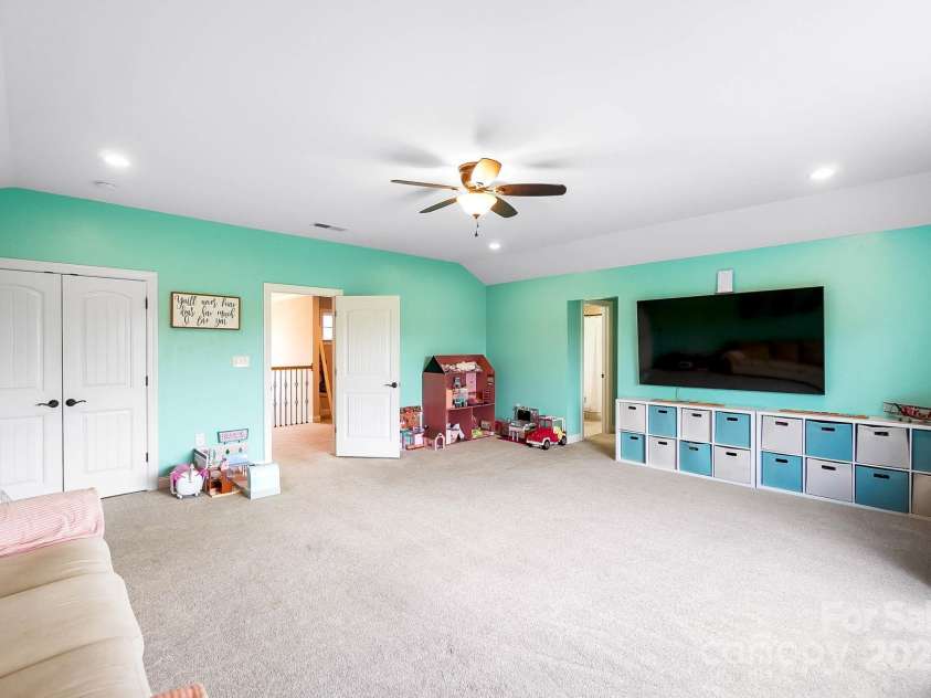 3707 Seagrave Farm Road, Concord, NC 28025.  MLS# CAR4257549, YatesRealty ID 18767. 