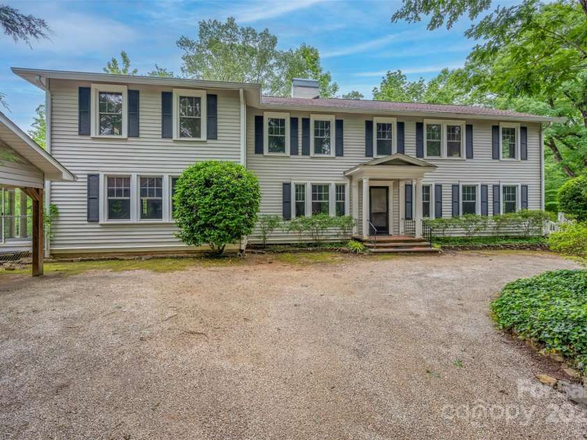 93 Villa Barbara Lane, Tryon, NC 28782.  MLS# CAR4260779, YatesRealty ID 18767. 