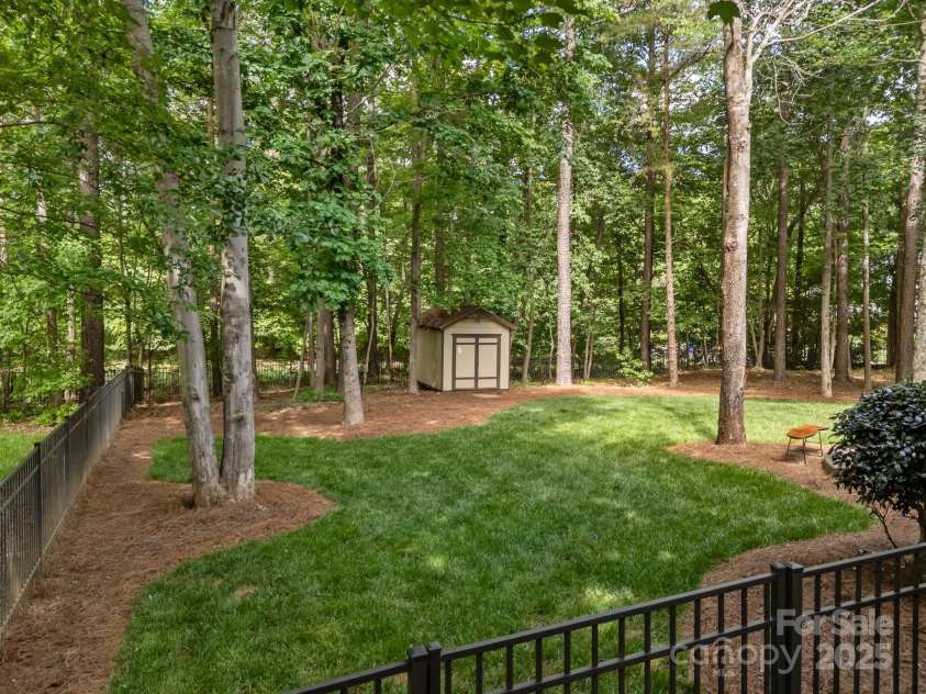 104 Golden Bell Court, Mooresville, NC 28117.  MLS# CAR4258301, YatesRealty ID 18768. 