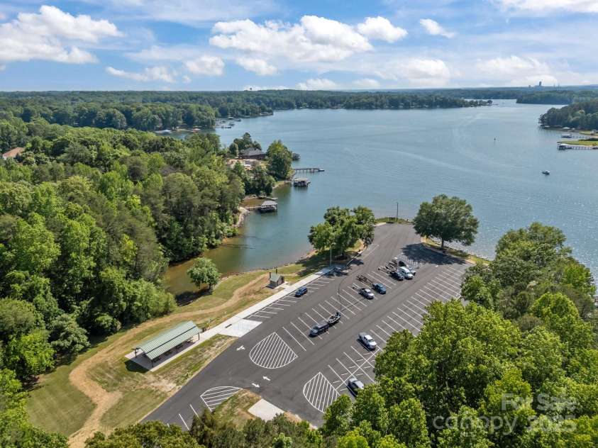 104 Golden Bell Court, Mooresville, NC 28117.  MLS# CAR4258301, YatesRealty ID 18768. Stumpy creek boat lot