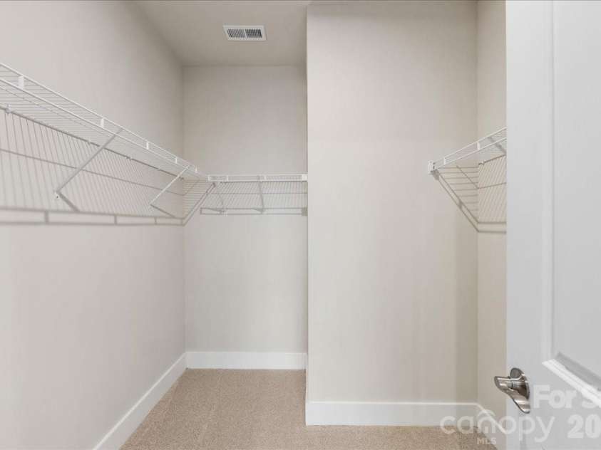 6008 Pivot Court, Charlotte, NC 28205.  MLS# CAR4396115, YatesRealty ID 18768. Primary walk-in closet