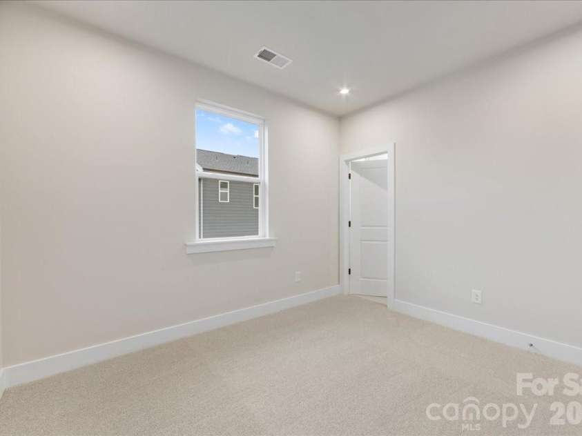 6008 Pivot Court, Charlotte, NC 28205.  MLS# CAR4396115, YatesRealty ID 18768. Secondary bedroom