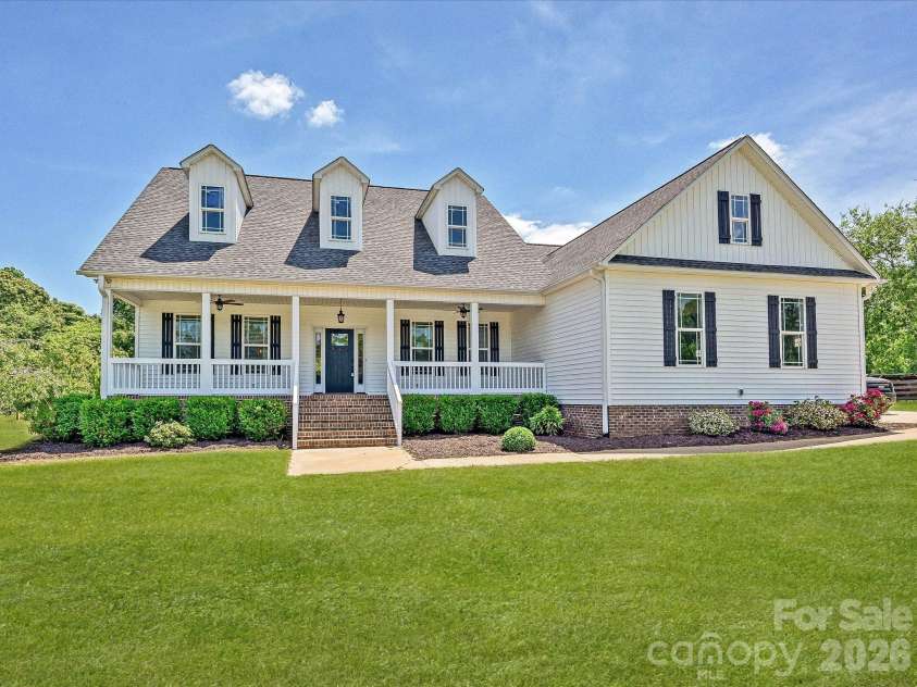 1832 Garvin Road, York, SC 29745.  MLS# CAR4372309, YatesRealty ID 18769. 