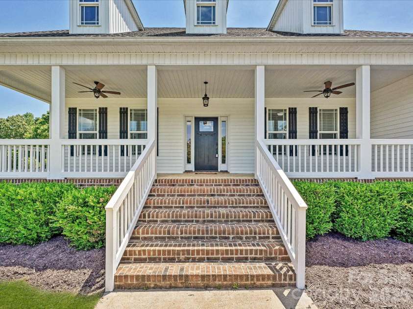 1832 Garvin Road, York, SC 29745.  MLS# CAR4372309, YatesRealty ID 18769. 