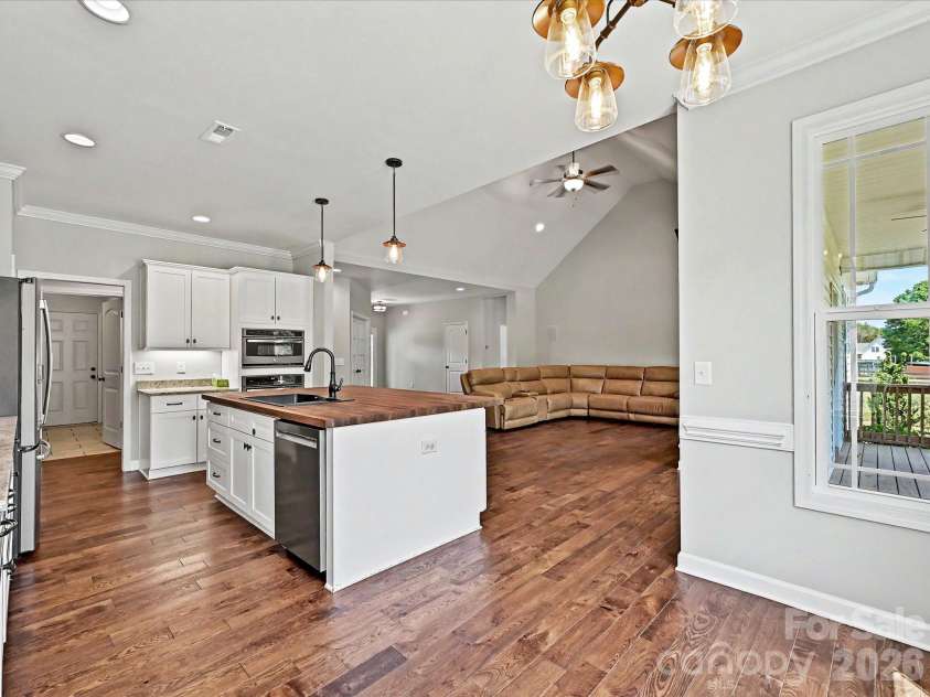 1832 Garvin Road, York, SC 29745.  MLS# CAR4372309, YatesRealty ID 18769. 