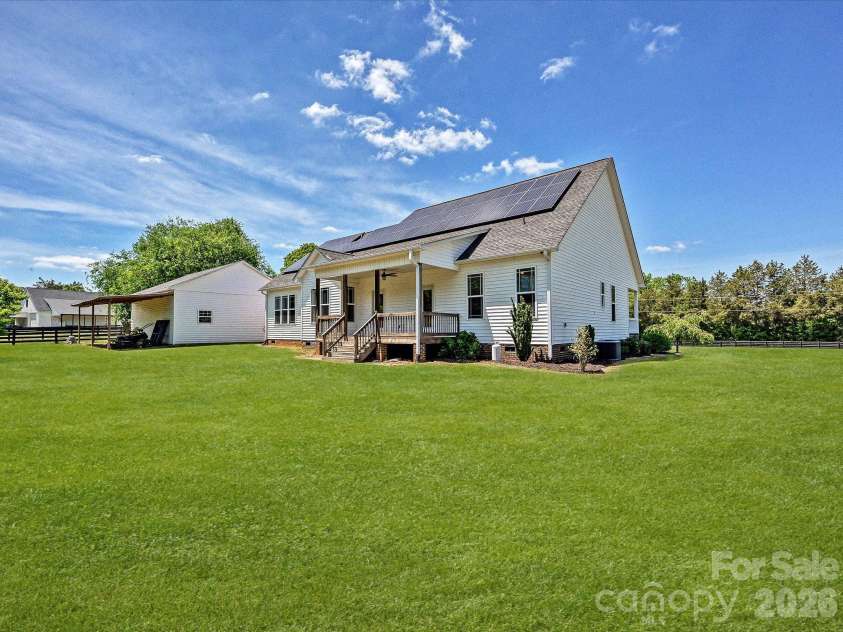 1832 Garvin Road, York, SC 29745.  MLS# CAR4372309, YatesRealty ID 18769. 