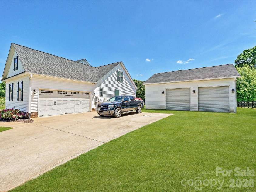 1832 Garvin Road, York, SC 29745.  MLS# CAR4372309, YatesRealty ID 18769. 