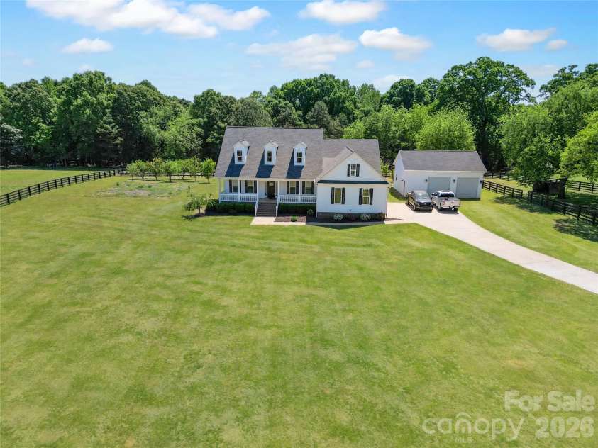 1832 Garvin Road, York, SC 29745.  MLS# CAR4372309, YatesRealty ID 18769. 
