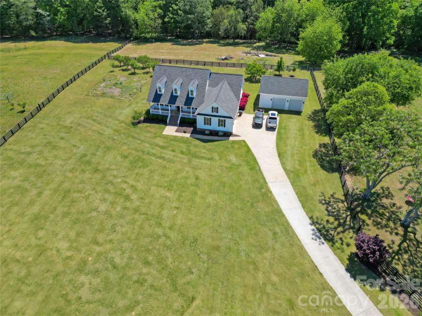 1832 Garvin Road, York, SC 29745.  MLS# CAR4372309, YatesRealty ID 18769. 