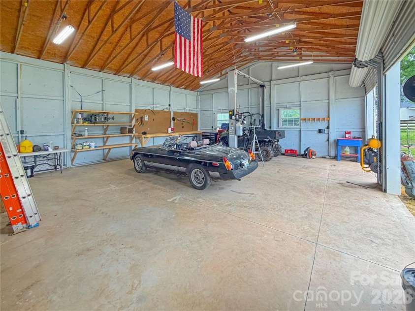 1832 Garvin Road, York, SC 29745.  MLS# CAR4372309, YatesRealty ID 18769. 