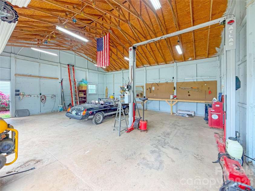 1832 Garvin Road, York, SC 29745.  MLS# CAR4372309, YatesRealty ID 18769. 