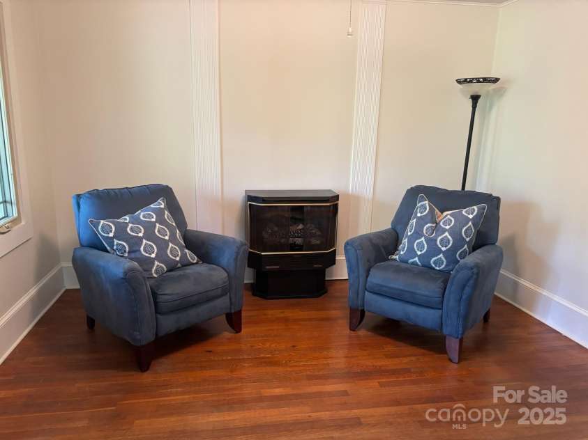 324 Marble Mine Road, Bakersville, NC 28705.  MLS# CAR4237907, YatesRealty ID 1877. 