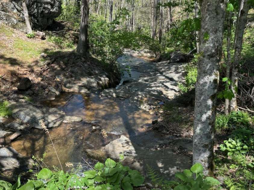 324 Marble Mine Road, Bakersville, NC 28705.  MLS# CAR4237907, YatesRealty ID 1877. 