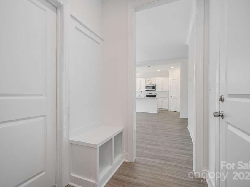 1811 Country Club Road, Lincolnton, NC 28092.  MLS# CAR4262998, YatesRealty ID 18770. Representational Photo Only