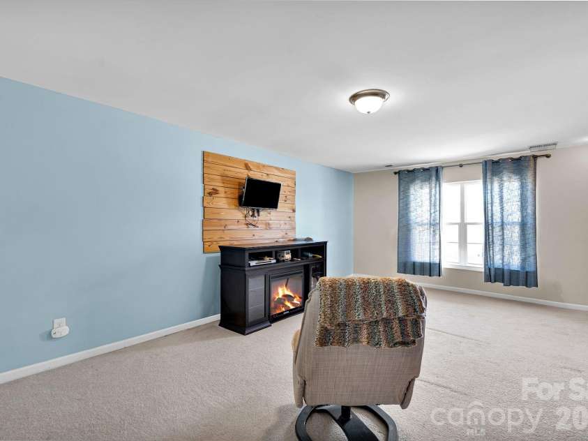 4444 Bravery Place, Concord, NC 28027.  MLS# CAR4346527, YatesRealty ID 18771. 